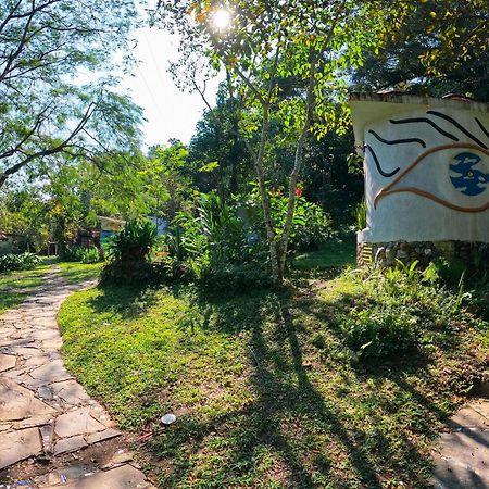 Hotel Cerveceria James Xilitla Εξωτερικό φωτογραφία