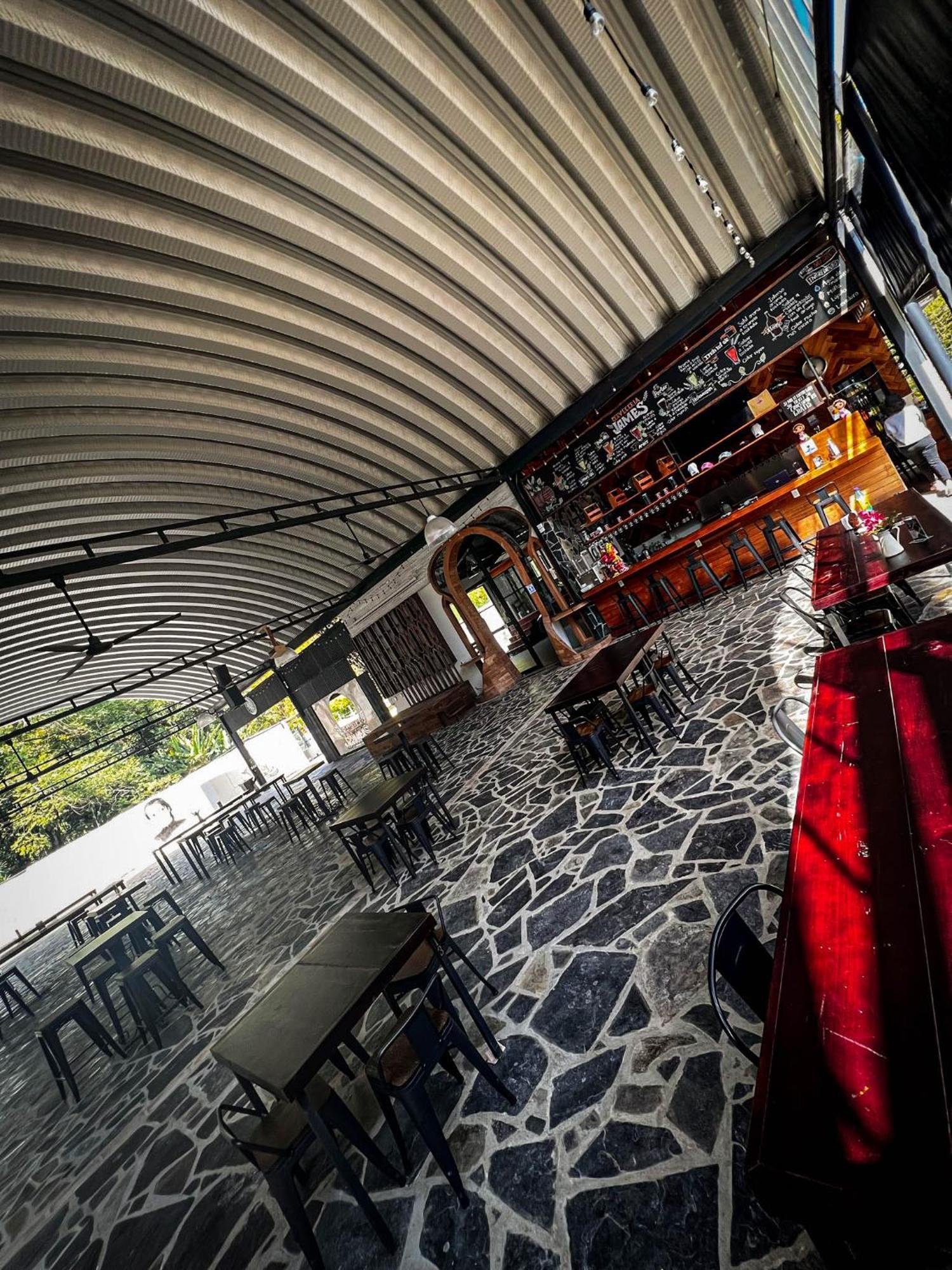 Hotel Cerveceria James Xilitla Εξωτερικό φωτογραφία